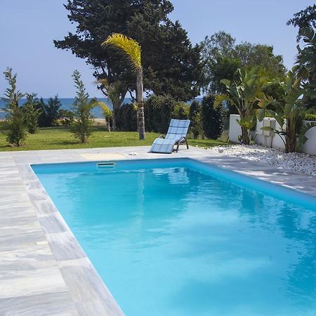 Villa Katerina House à Perivólia Chambre photo