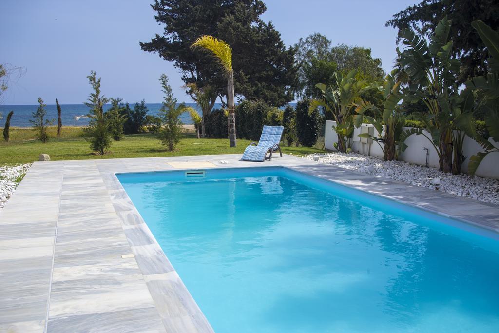 Villa Katerina House à Perivólia Chambre photo
